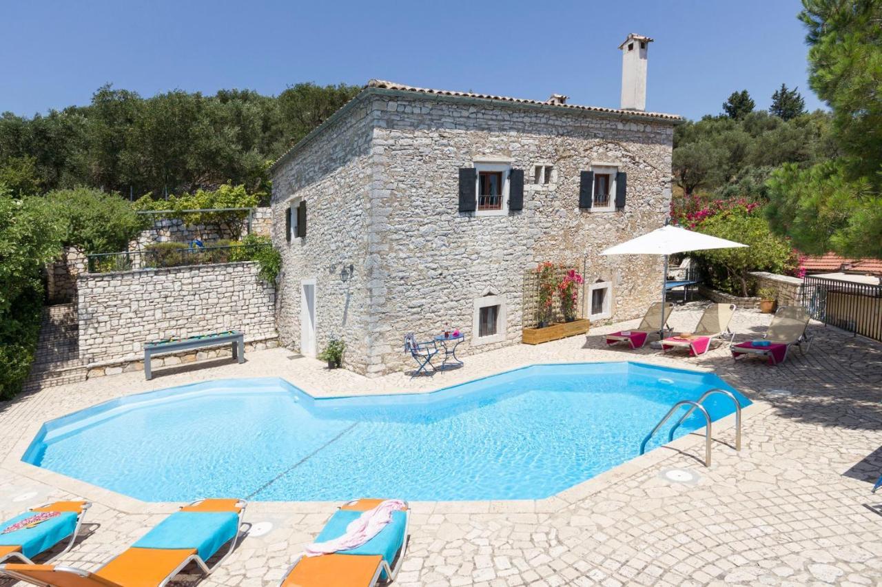 Villa Lithari, Nissaki, Corfu Vigglatouri Exterior photo